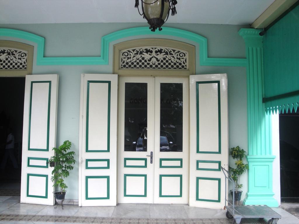 Hotel Trio Surakarta (Solo) Exterior foto